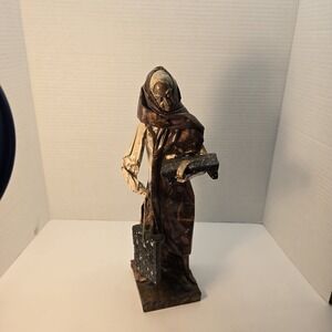 Vintage Woman Figurine with‎ Baskets Paper Mache Folk Art Sculpture 13 Inch Tall